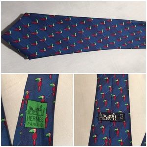 Hermès Tie genuine 100% Silk